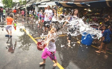  Songkran Holiday Notice | แจ้งวันหยุดสงกรานต์ 